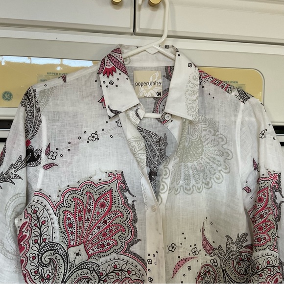 Nice and casual  100% linen top. - Picture 4 of 15